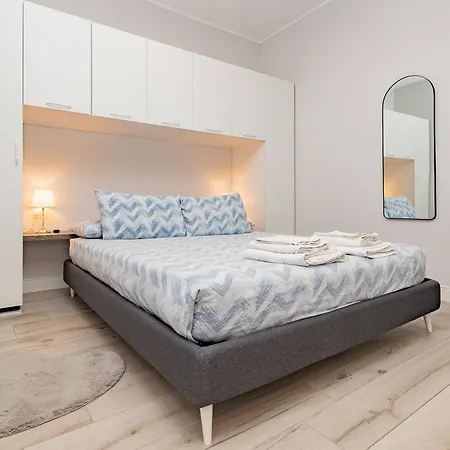 Arco Della Pace - Canonica 81 Apartment Milan