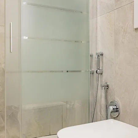 Arco Della Pace Modern Studio Apartman *